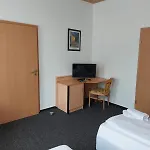 بيت ضيافة Gaestezimmer Becker Wulfrath