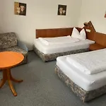 Gaestezimmer Becker Penzion