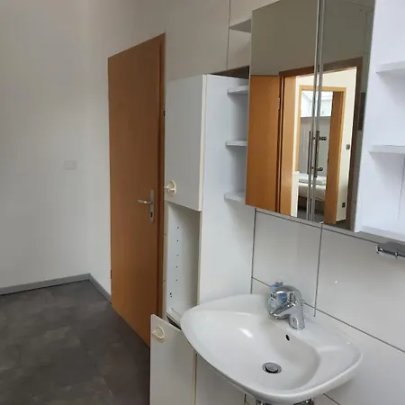 Konukevi Gaestezimmer Becker Wulfrath