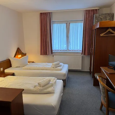 Πανσιόν Gaestezimmer Becker Wulfrath