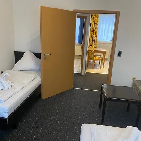 Konukevi Gaestezimmer Becker 3*